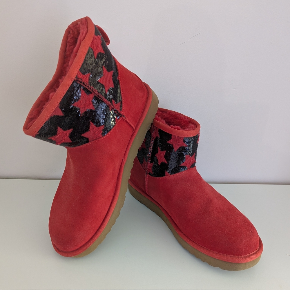UGG Red Star Patterned Winter Boots